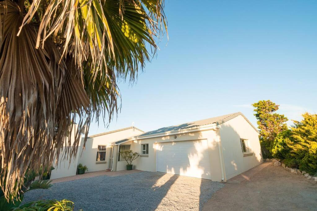Catalina Cottage, Self-catering, * Langebaan